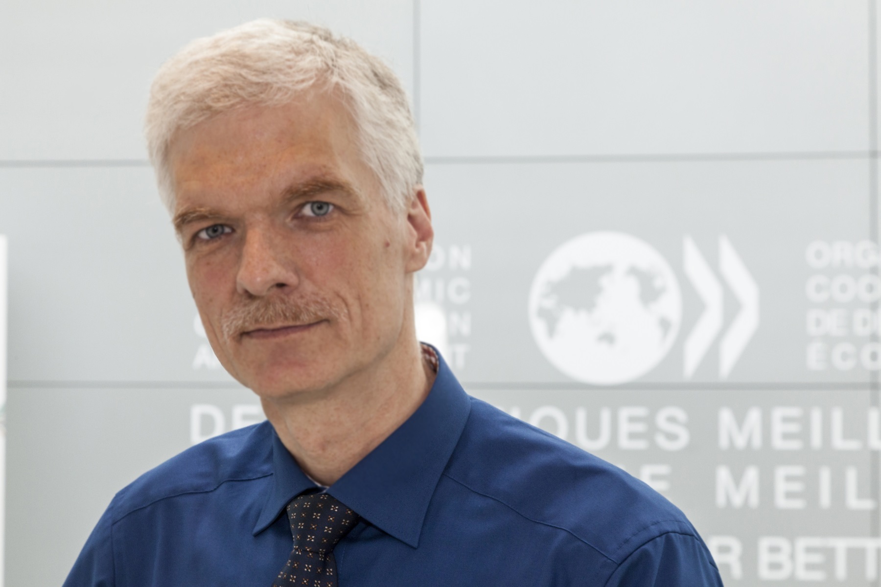 Andreas Schleicher_photo 1.jpg